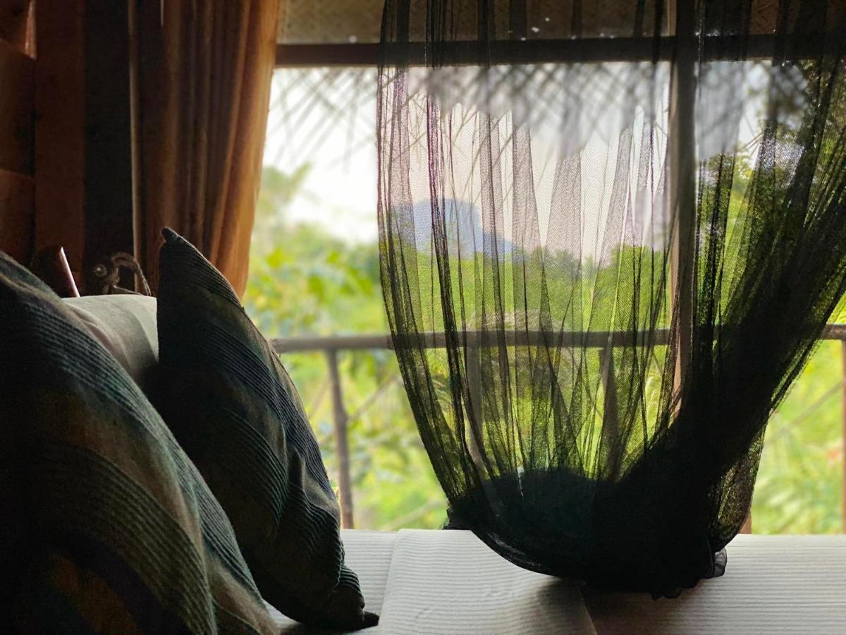 Chena Huts Eco Resort Sigiriya