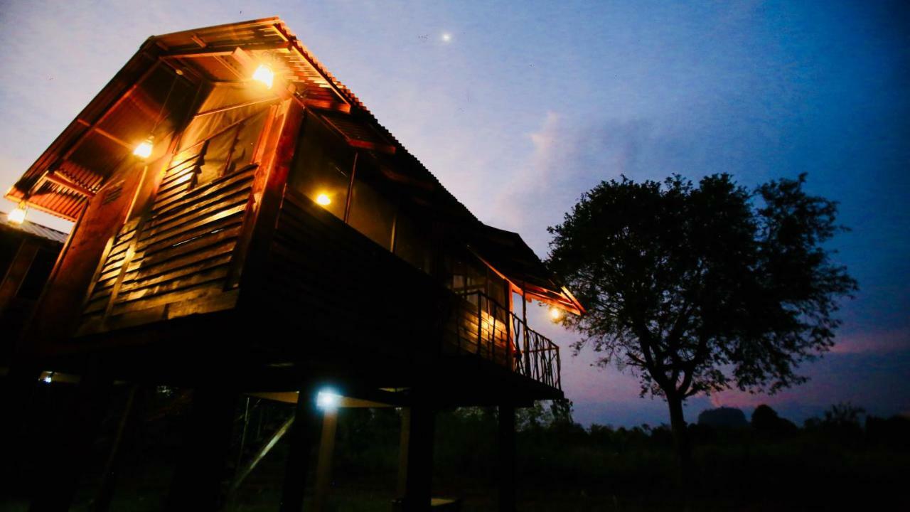 Chena Huts Eco Sigiriya